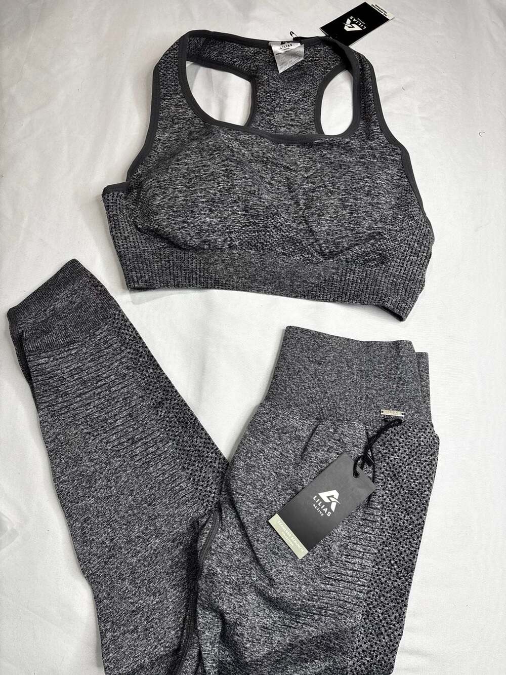 Lilias Active The Signature Collection & Seamless Scrunch Collection Grey set